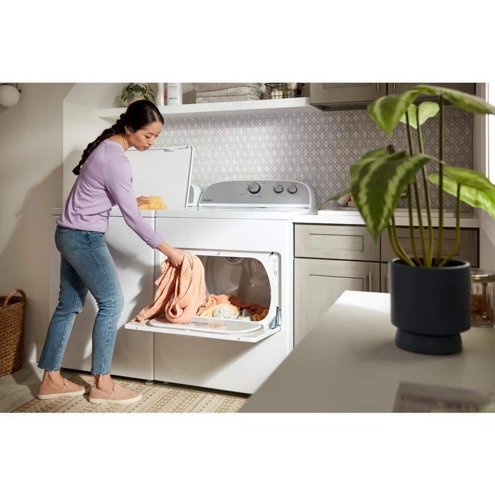 Whirlpool 3.8 - 3.9 cu.ft. Top Load Washer in White with 2 in 1 Removable Agitator