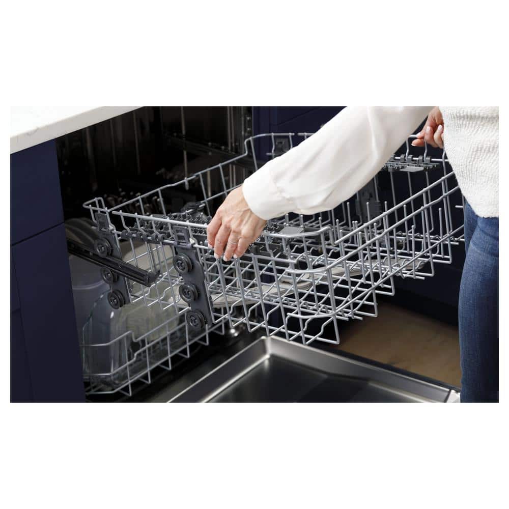 GDF550PSRSS GE 24 in. Built-In Tall Tub Front Control Stainless Steel Dishwasher w/Sanitize, Dry Boost, 52 dBA